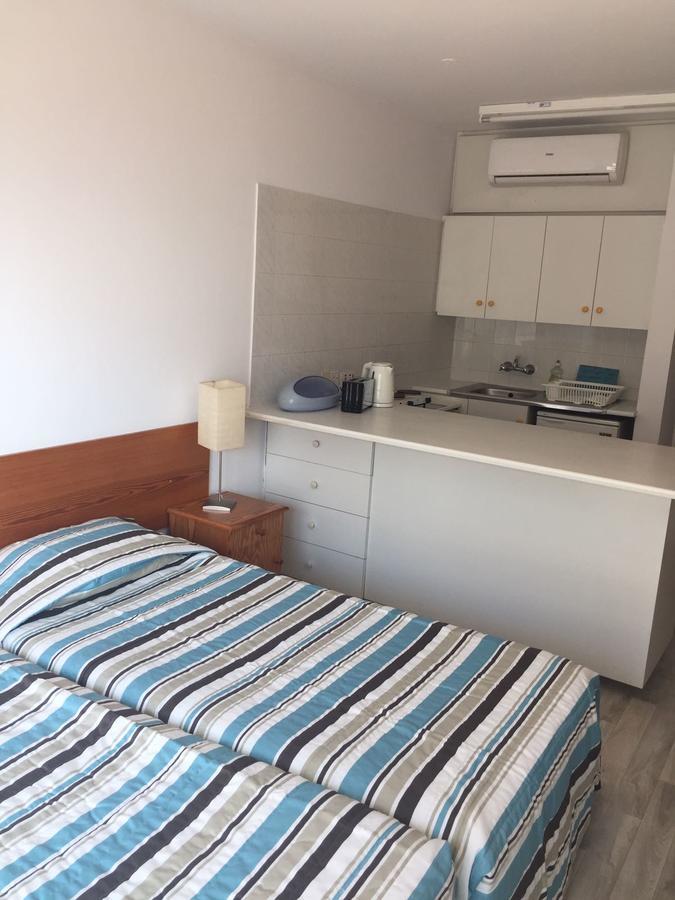 Nautilus Tourist Apartments Larnaca Exteriér fotografie